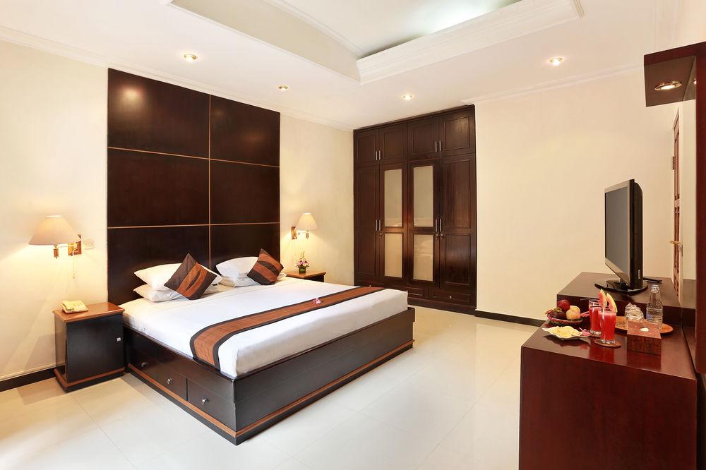 The Batu Belig Hotel & Spa Seminyak  Luaran gambar