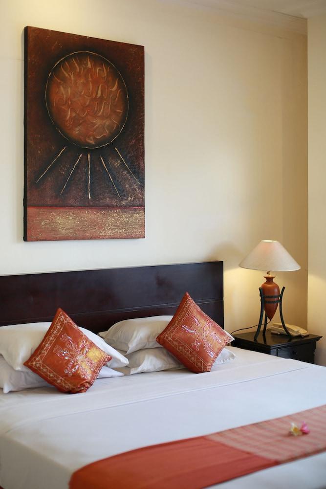 The Batu Belig Hotel & Spa Seminyak  Luaran gambar
