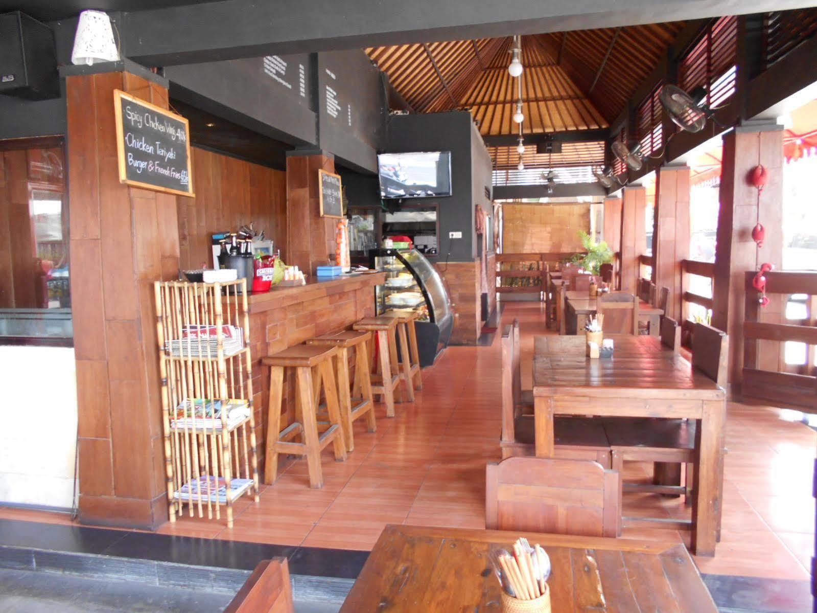 The Batu Belig Hotel & Spa Seminyak  Luaran gambar
