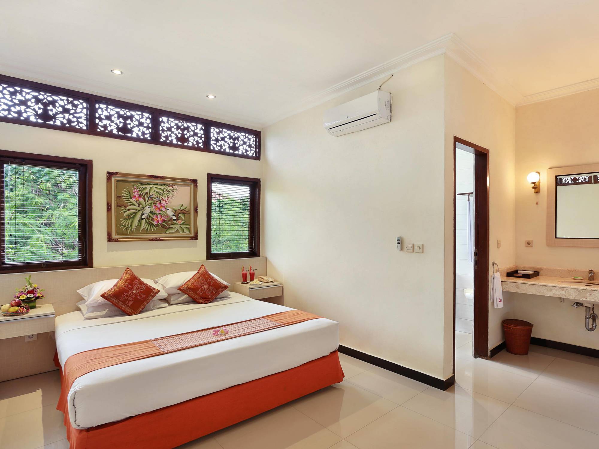 The Batu Belig Hotel & Spa Seminyak  Luaran gambar